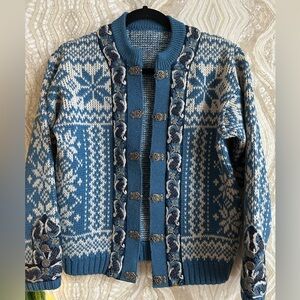 A. S EVEBOFOSS Nordic Fair Isle WOOL Cardigan SWEATER 40 Pewter Clasps NORWAY